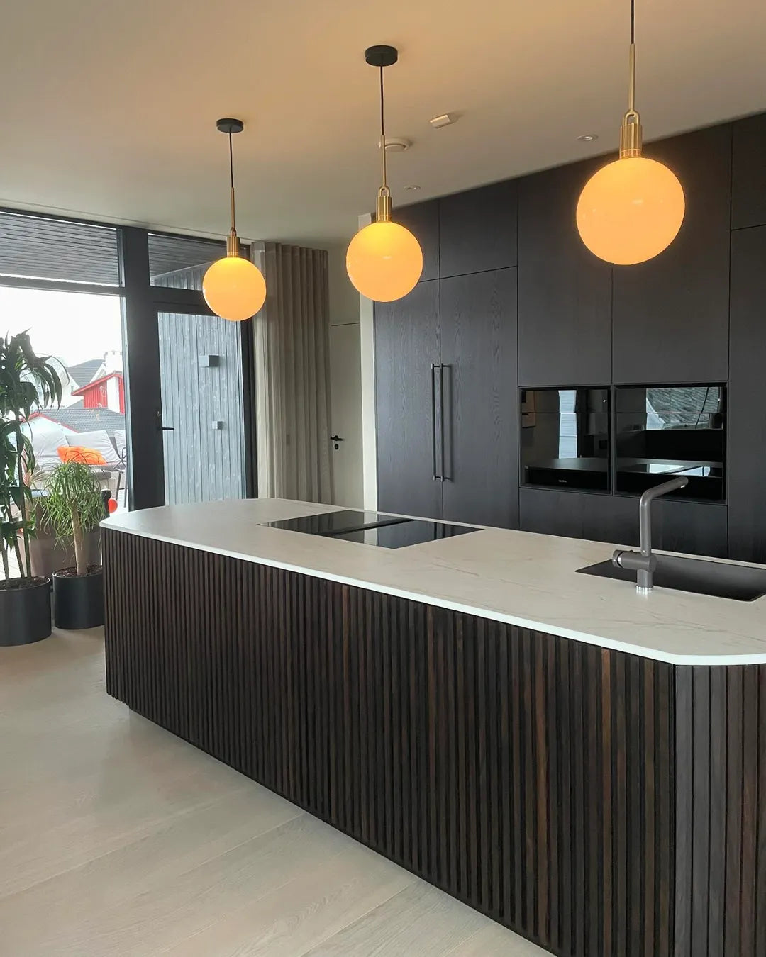 FORKED PENDANT / LINEAR / GLOBE / OPAL